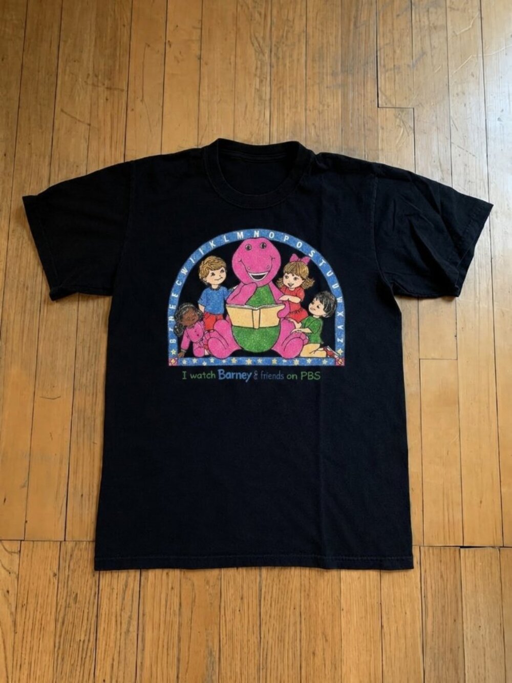 Gildan Men's Black T-shirt